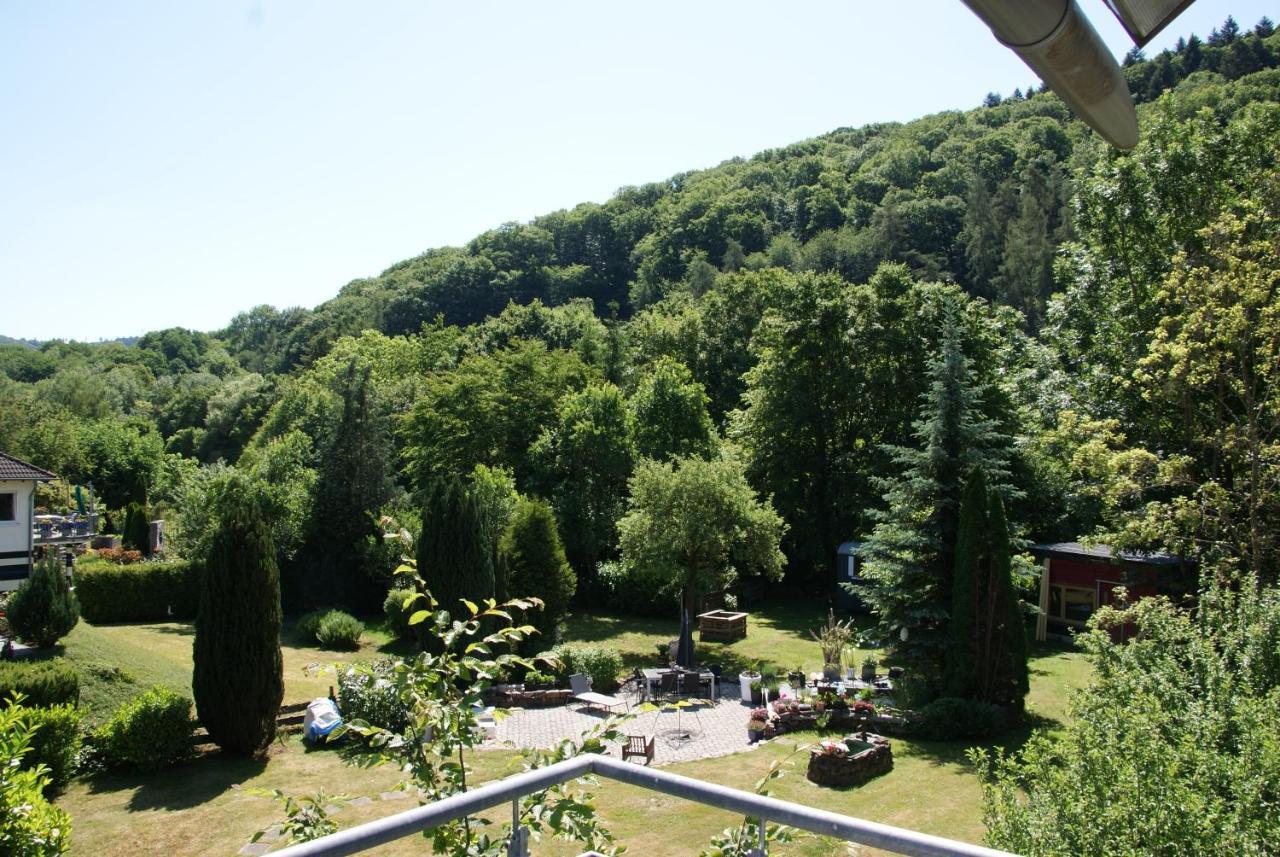 Ferienwohnung Sternenwald Alf Esterno foto
