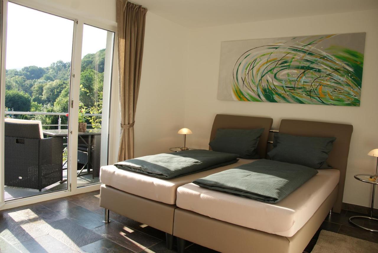 Ferienwohnung Sternenwald Alf Esterno foto