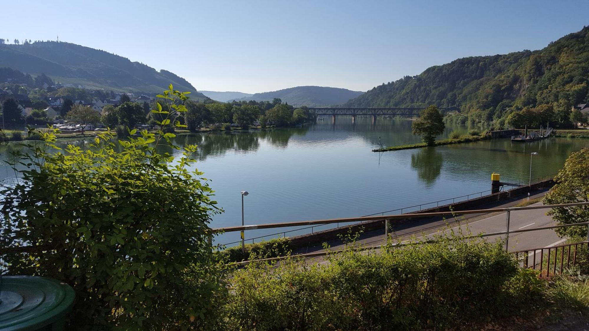 Ferienwohnung Sternenwald Alf Esterno foto