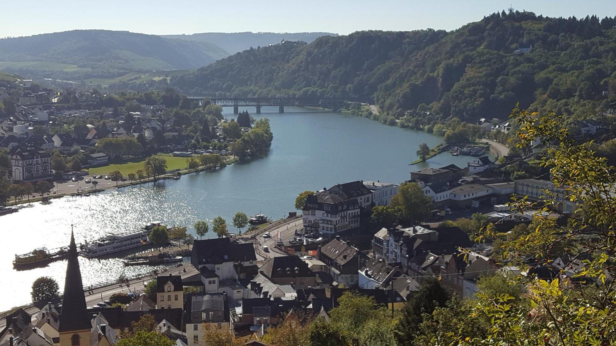 Ferienwohnung Sternenwald Alf Esterno foto